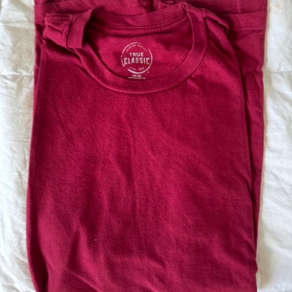 T-SHIRT
